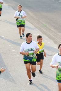 BIB: 
                            <button type="button" onclick="openModal(3550196)" class="btn btn-primary btn-sm float-right btn-popup" data-toggle="modal" data-target=".modal-high-quality">
                        <i class="fas fa-shopping-cart"></i> Add to Cart
                    </button>
                                            <button type="button" onclick="isThisMe(3550196, true)" class="btn btn-success btn-sm float-right btn-popup btn-isme hidden" data-toggle="tooltip" data-placement="bottom" title="นี่คือรูปของคุณใช่ไหม คลิกที่นี่เพื่อเอาเข้าอัลบั้ม">
                        <i class="fas fa-plus"></i> Add to album
                    </button>
                    <button type="button" onclick="isThisMe(3550196, false)" class="btn btn-warning btn-sm float-right btn-popup btn-isnotme hidden">
                        <i class="fas fa-ban"></i> Remove from album
                    </button>